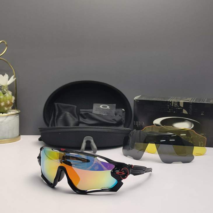 Picture of Oakley Sunglasses _SKUfw66124584fw